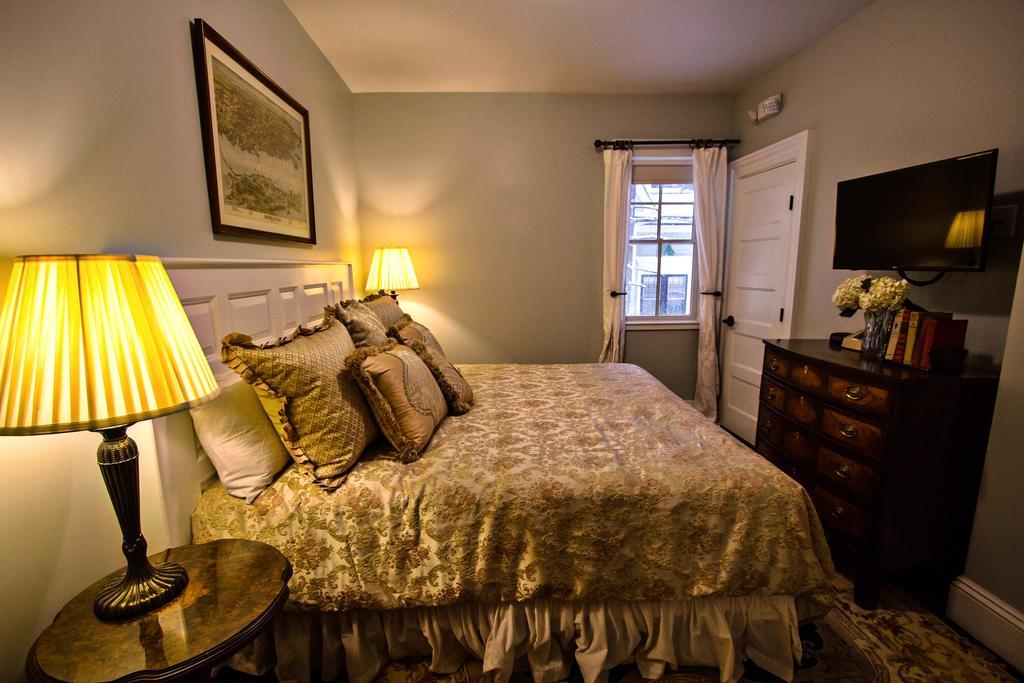 Samuel Sewall Inn Brookline Exterior foto